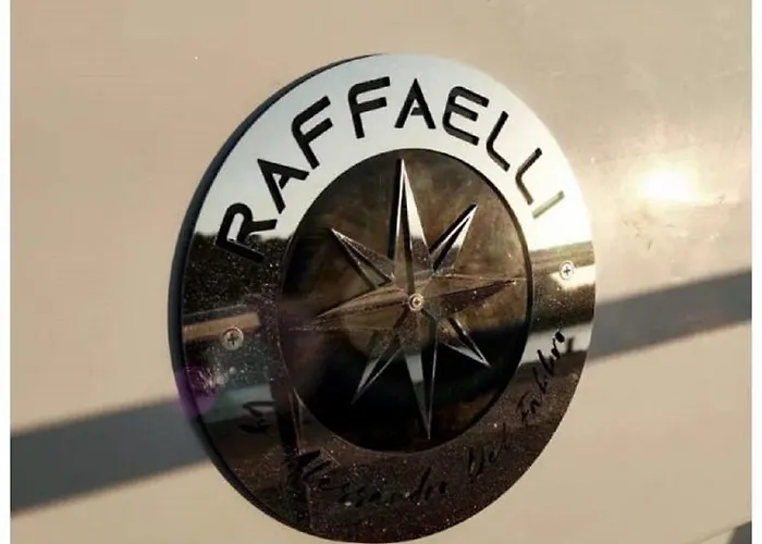 Motor Yacht Raffaelli 