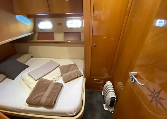 Motor Yacht Raffaelli 