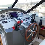 Motor Yacht Raffaelli 