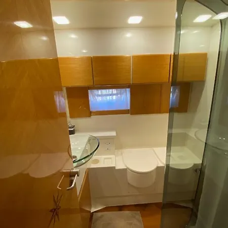 Motor Yacht Raffaelli 