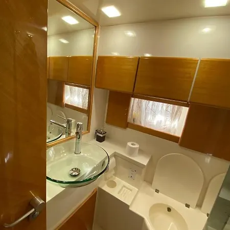Úszó hotel Motor Yacht Raffaelli 