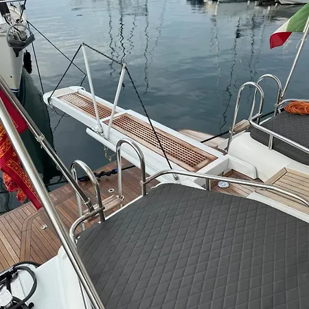 Motor Yacht Raffaelli 