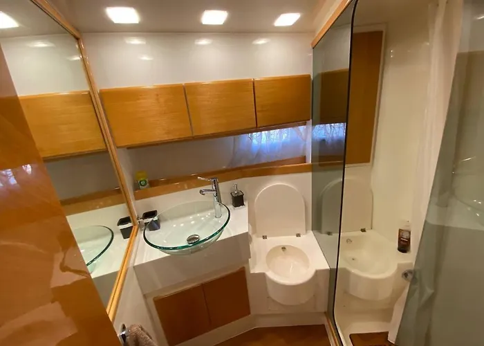 Motor Yacht Raffaelli 