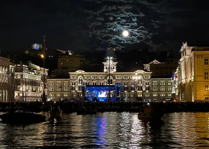 Motor Yacht Raffaelli 