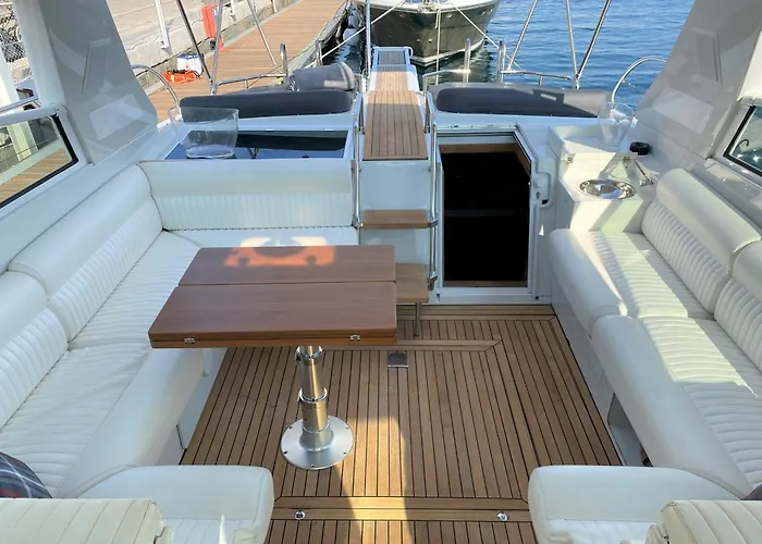 Botel Motor Yacht Raffaelli 